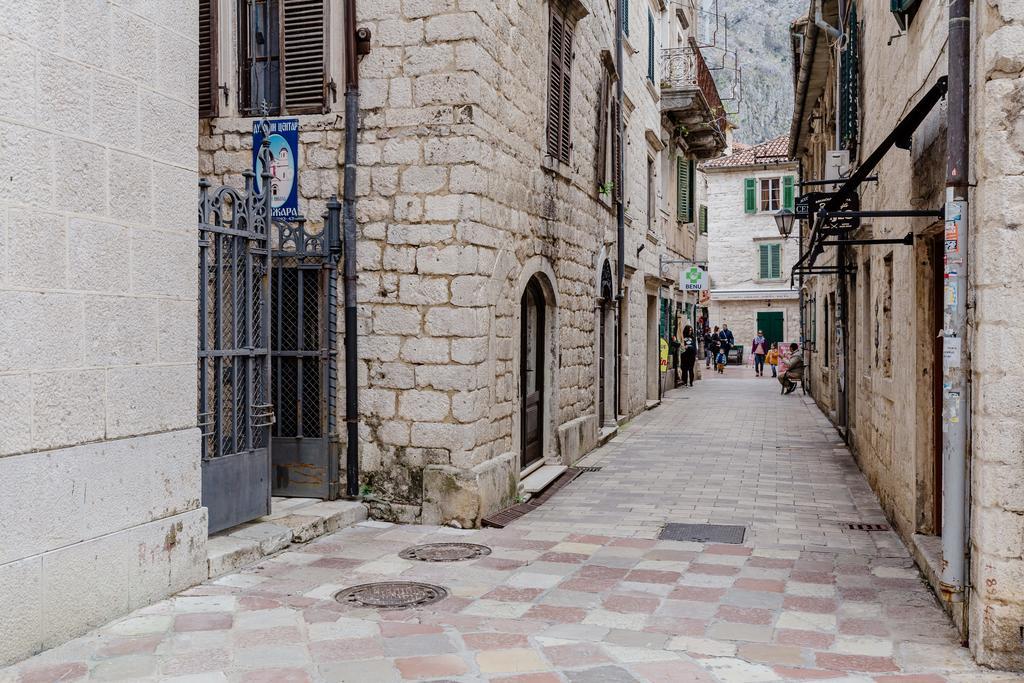 Old Town Summer Apartment Kotor Eksteriør bilde